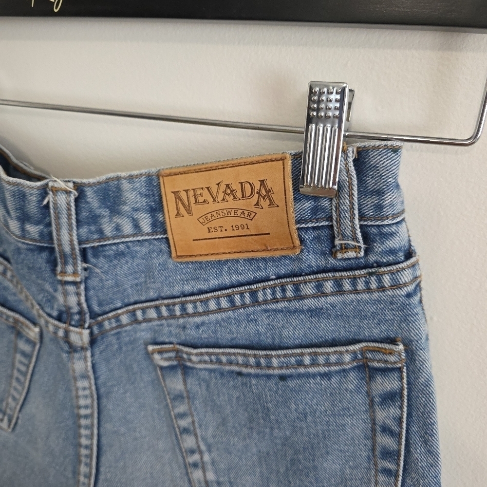 Vintage Bermuda Short Cut Off Denim Blue Jean Shorts NEVADA - Picture 6 of 7